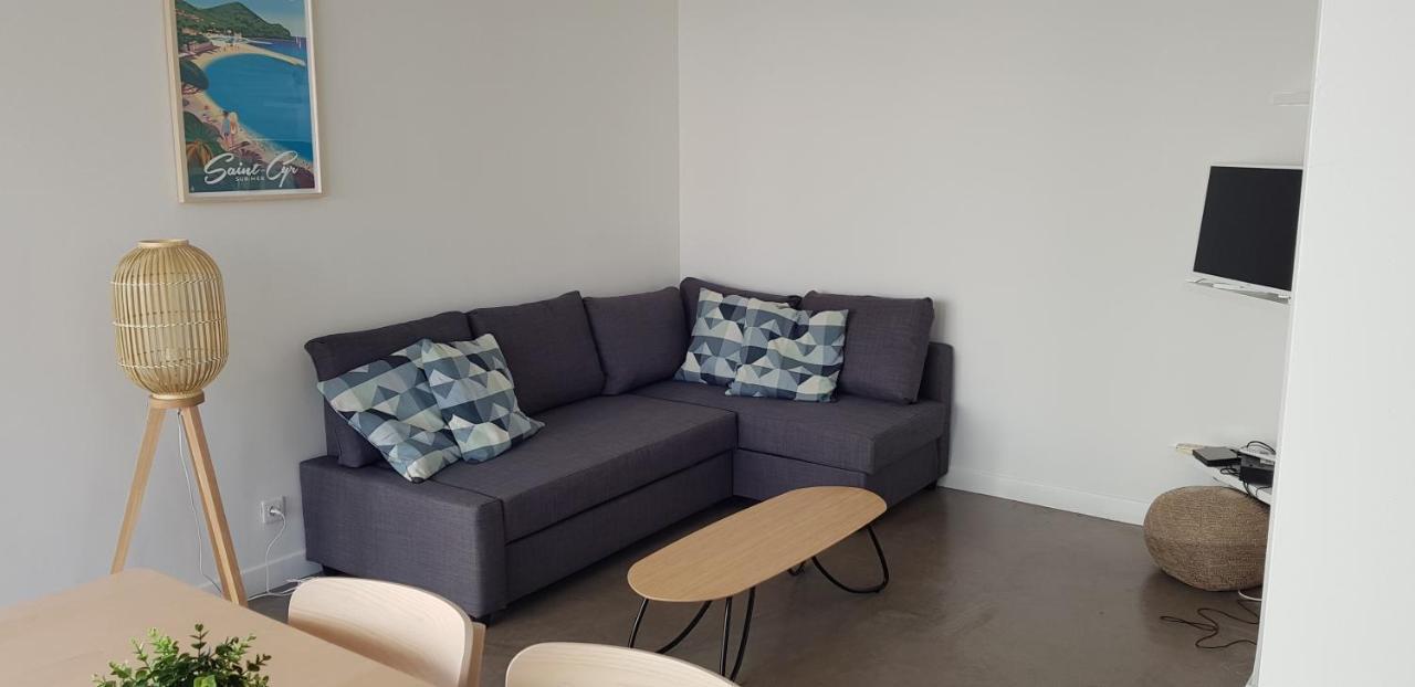 Les Pieds Dans L'O - Appartement 50M2 Front De Mer Saint-Cyr-sur-Mer Exterior foto